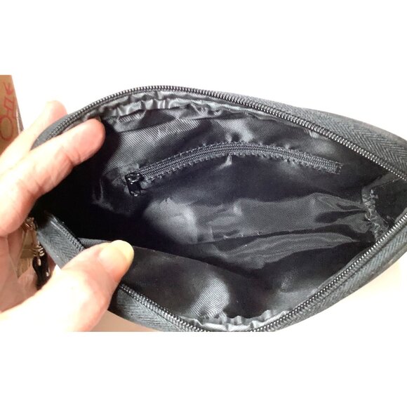 University Of Kentucky Wildcats Zip Crossbody Bag W/Embroidered Logo & Strap - Picture 10 of 10